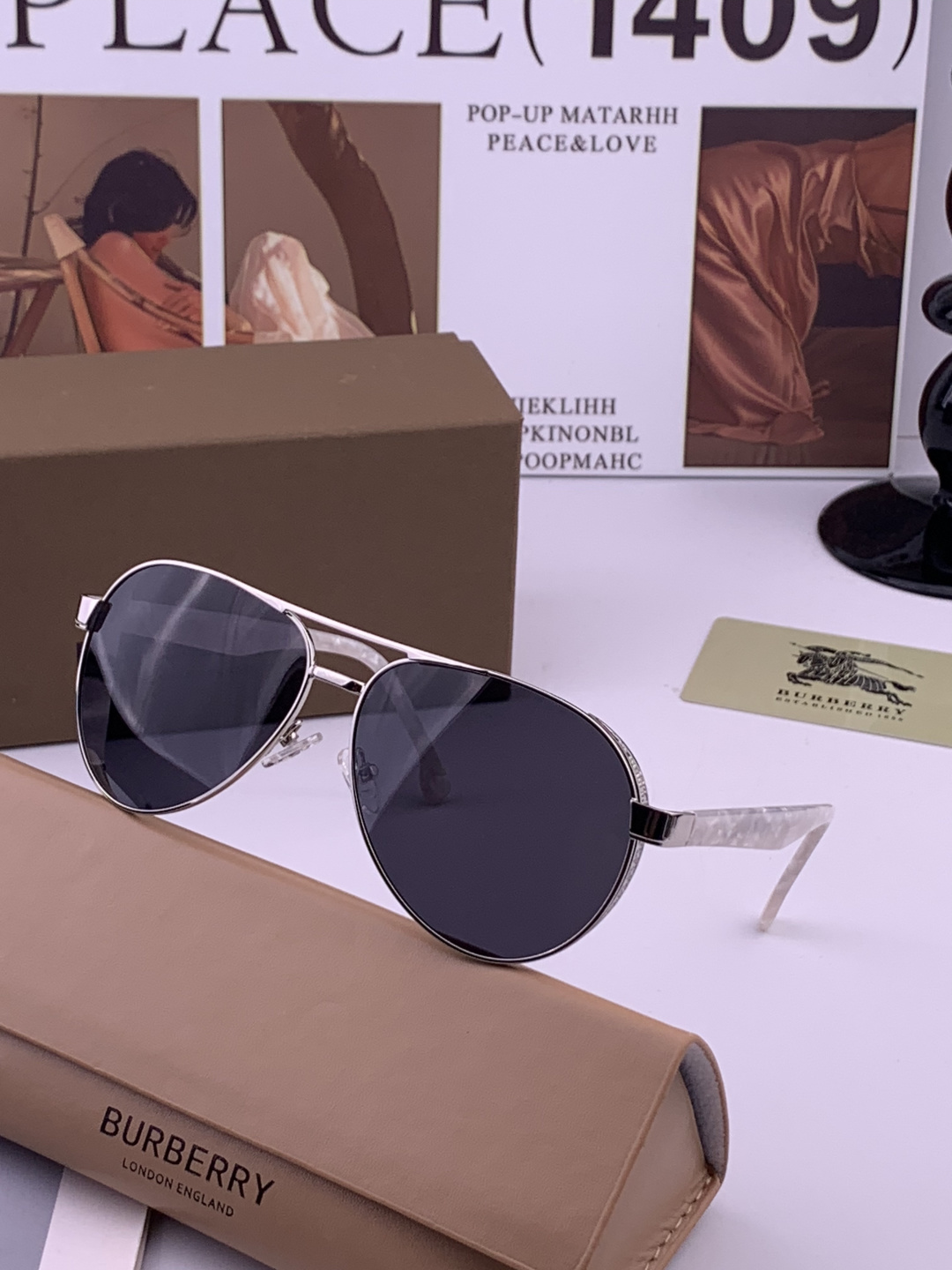 BURBERRY 巴宝莉，男士太阳眼镜🕶正版蛤蟆，太阳镜💋高品质，不挑脸，火的狠🍁新款🍁无死角🔝型号：B