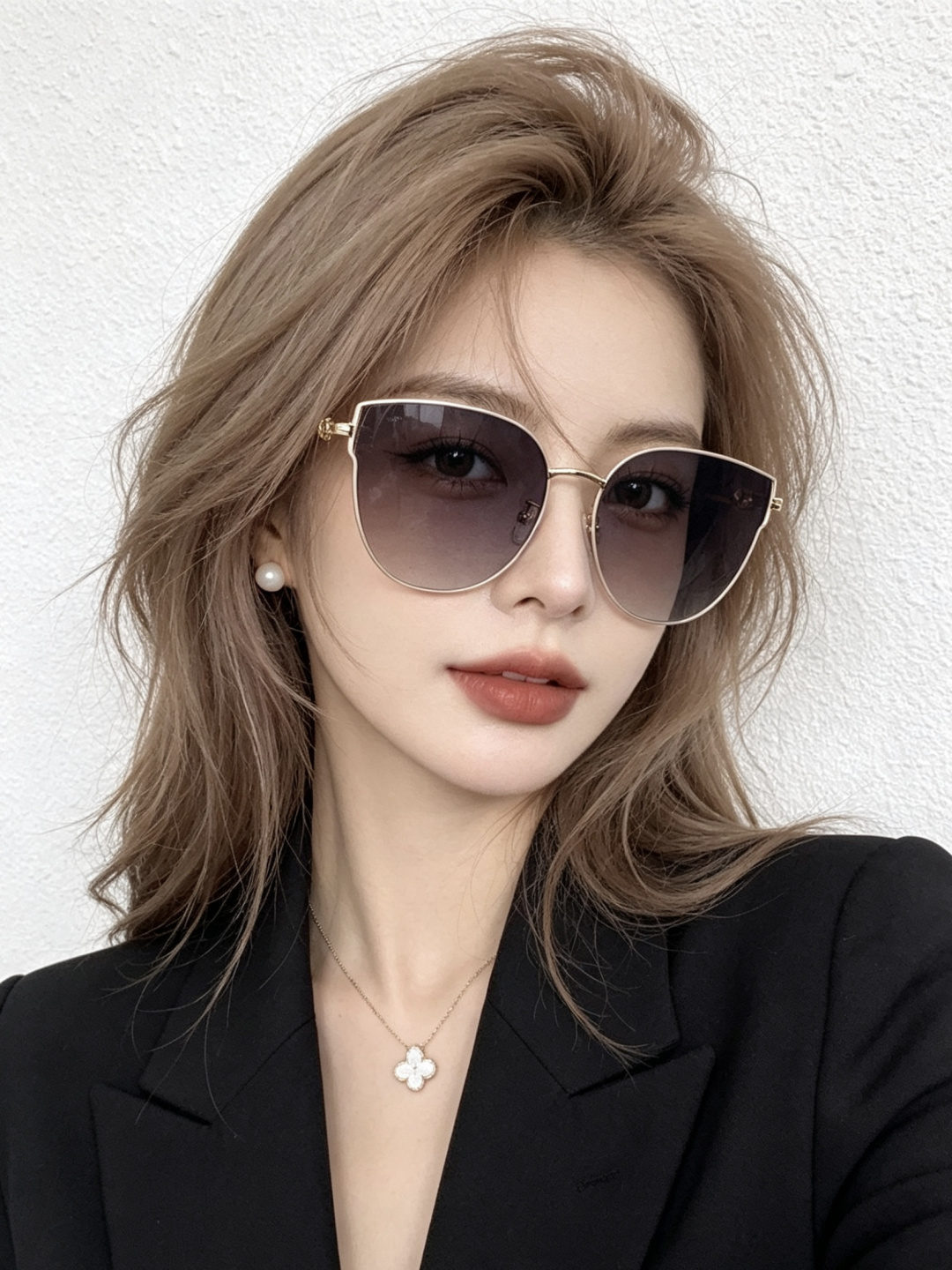 🔺 【巴宝莉】开春新款 潮流爆款 时尚圆框偏光太阳镜 高品质 佩戴舒适 网红潮款墨镜 型号：B6821