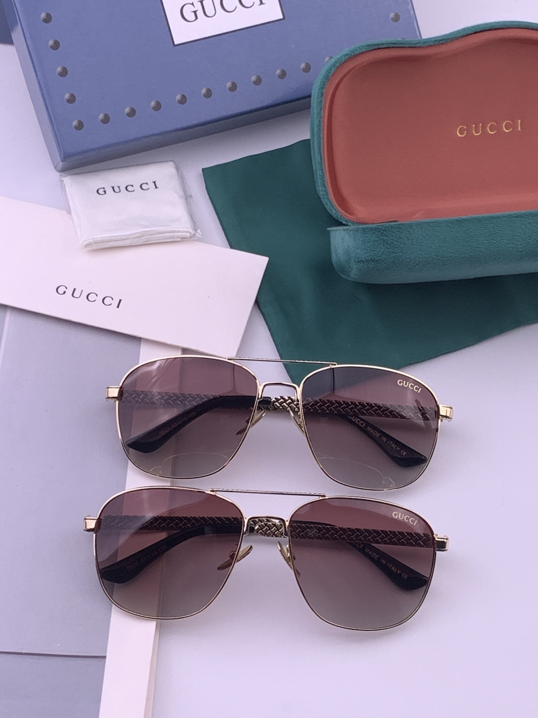 Gucci 。  高品质男女款墨镜   👍 进口宝丽来偏光镜片  。蛤蟆镜 开车钓鱼都可 。百搭显瘦墨镜