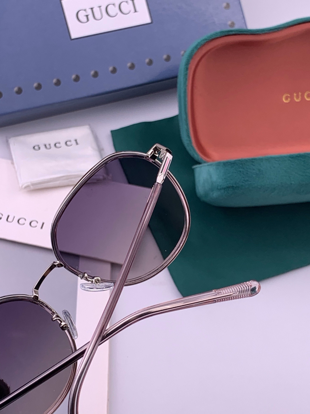 🔺 【GUCCI-偏光太阳镜】开春新款 潮流爆款 时尚方框偏光太阳镜 高品质 佩戴舒适 网红潮款墨镜 女