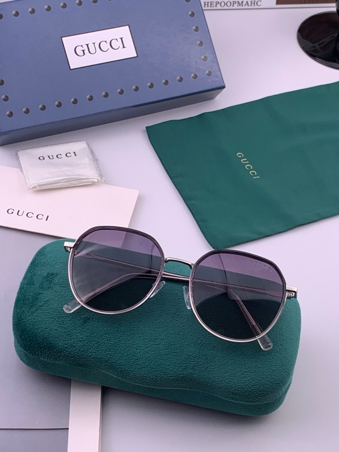 🔺 【GUCCI-偏光太阳镜】开春新款 潮流爆款 时尚方框偏光太阳镜 高品质 佩戴舒适 网红潮款墨镜 女