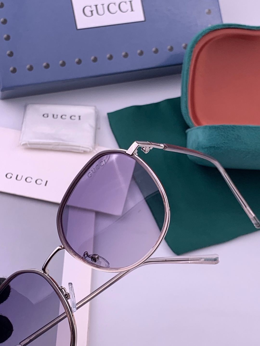 🔺 【GUCCI-偏光太阳镜】开春新款 潮流爆款 时尚方框偏光太阳镜 高品质 佩戴舒适 网红潮款墨镜 女