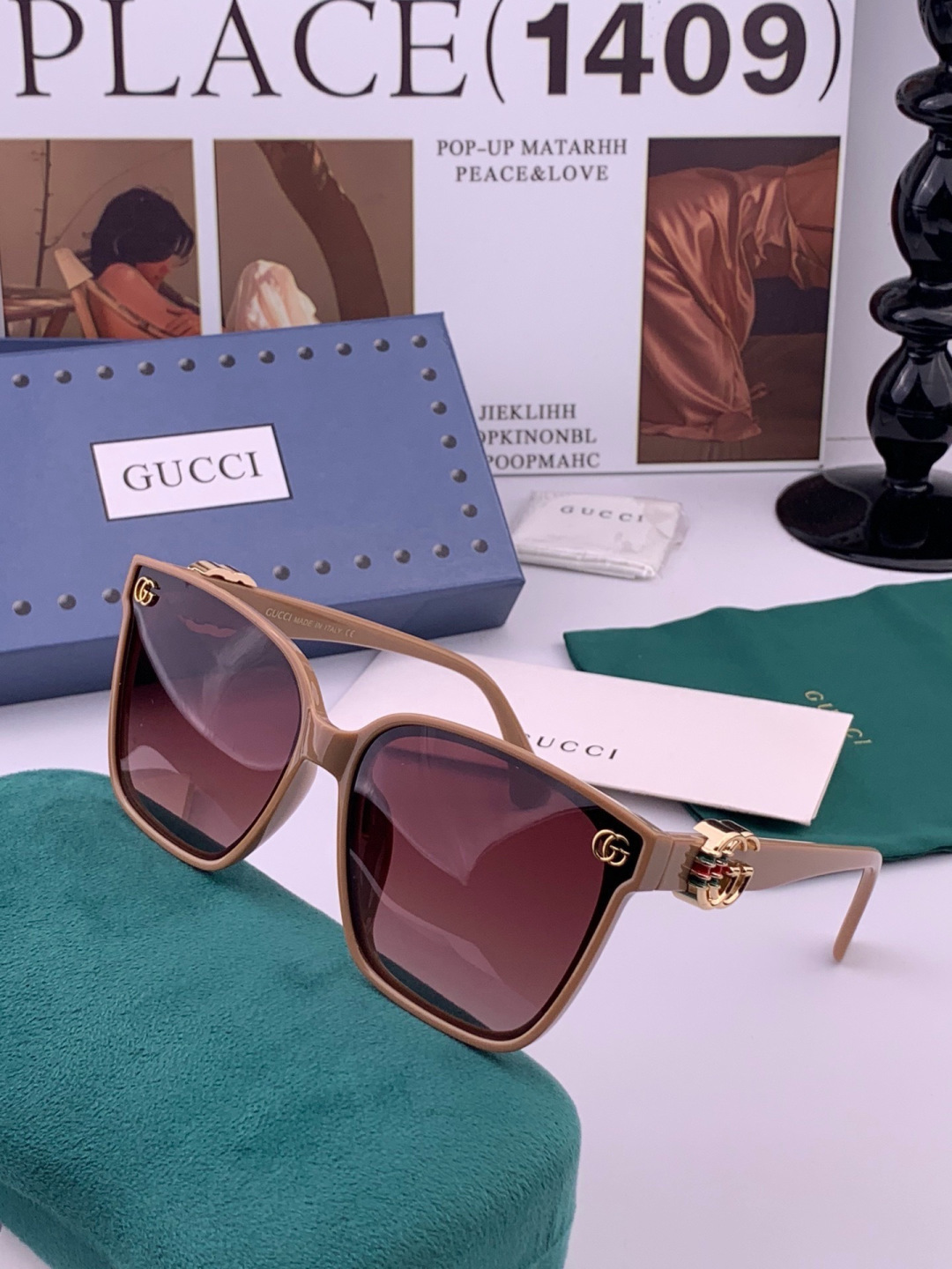 【TR偏光系列】Gucci   经典的方框设计，不挑脸型，无论搭配大衣还是连衣裙都非常显气质偏光镜片预防