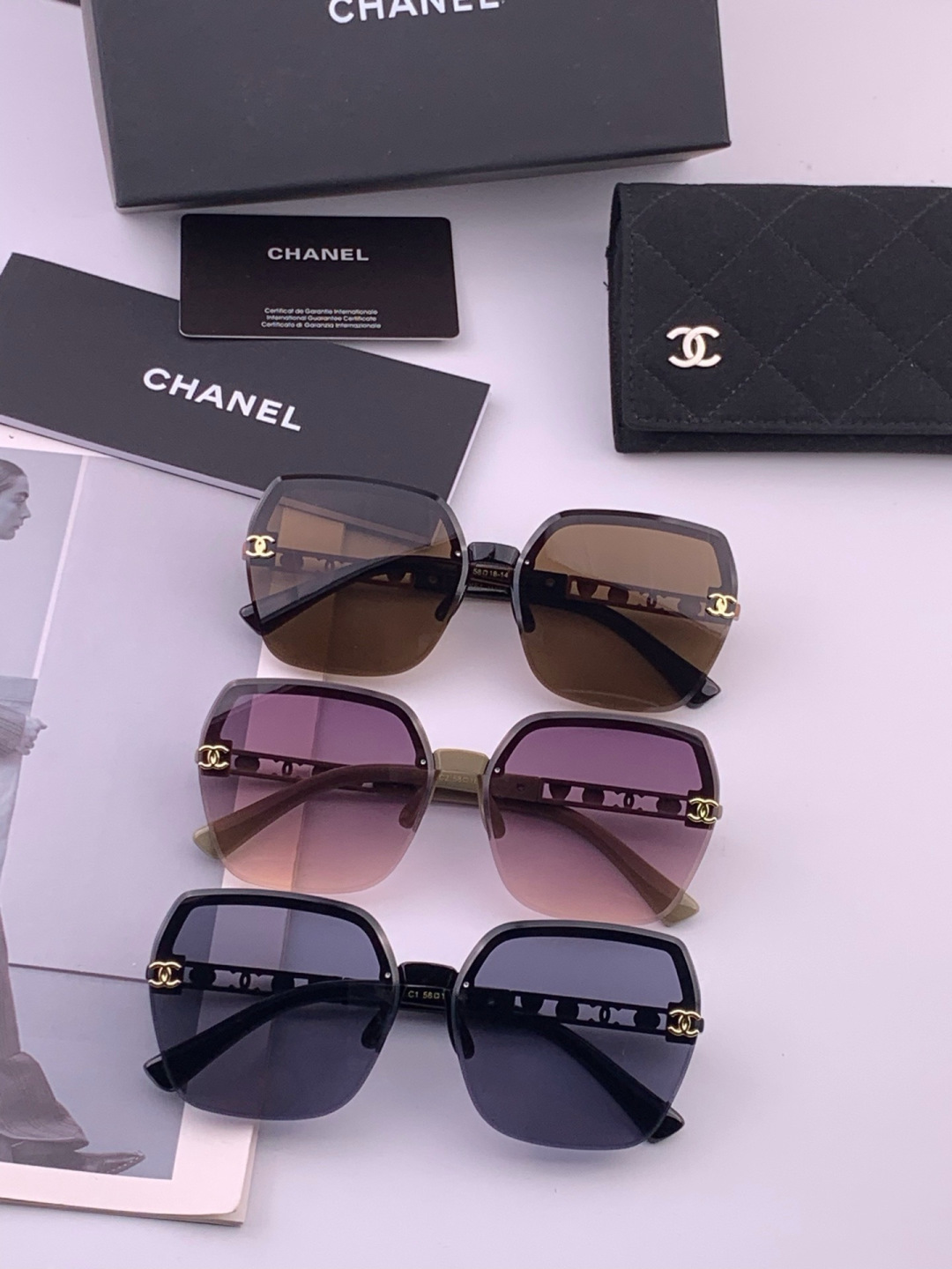 新品CHANEL 香奈儿太阳镜以独特魅力和前卫风格诠释春夏最新眼镜，质感超好佩带舒适 型号：CH6700