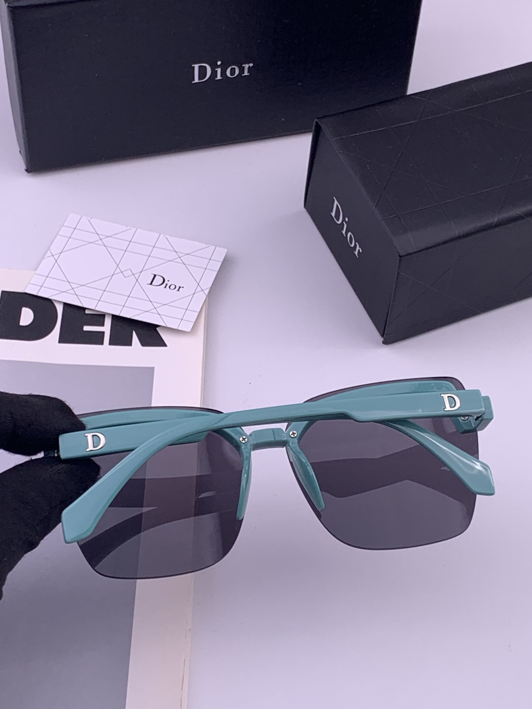 【DIOR】迪奥偏光太阳镜 时尚造型 开车驾驶镜时尚墨镜🌸世界顶级奢华品牌，品质保证！😍😍经典款, 明星