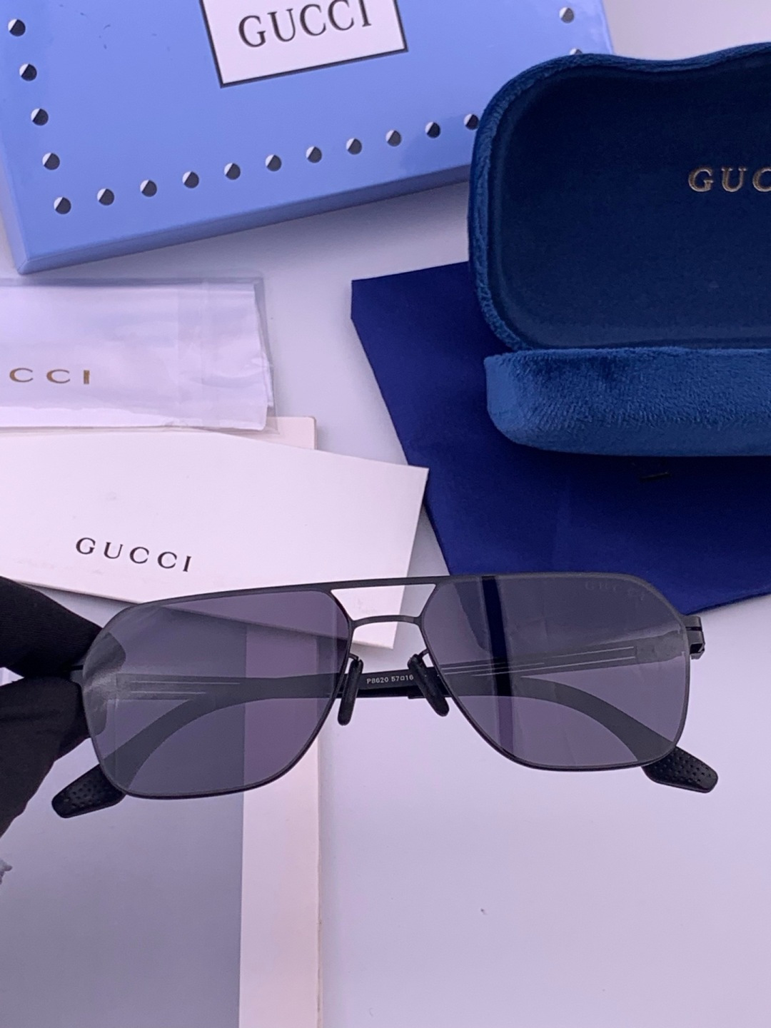 ♦️GUCCI 新款男女情侣款太阳镜多边形墨镜iP电镀永不褪色 超轻超有弹性整幅眼镜无螺丝重要的是压不坏