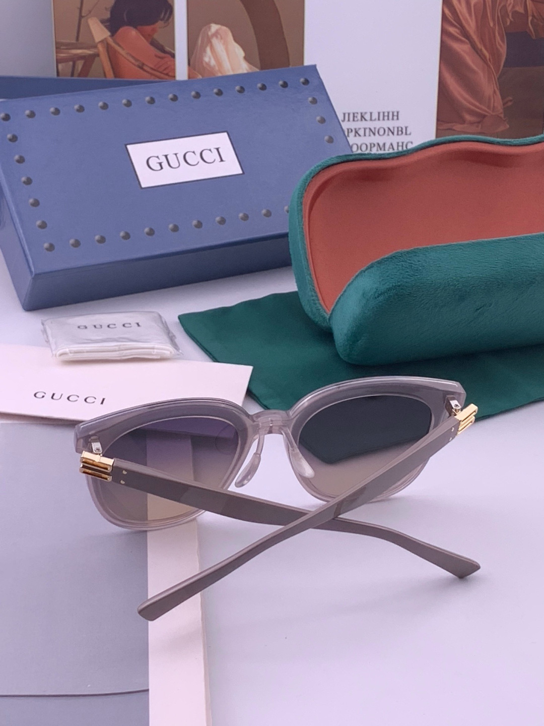 GUCCI  新款尼龙偏光太眼镜，情侣款时尚方框太阳镜佩戴舒适网红潮流款墨镜，大气女人范儿，大脸小脸都好