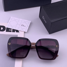 🔺 【DIOR-迪奥】开春新款 潮流爆款 时尚方框偏光太阳镜 高品质 佩戴舒适 网红潮款墨镜 女士高清偏 🔺 【DIOR-迪奥】开春新款 潮流爆款 时尚方框偏光太阳镜 高品质 佩戴舒适 网红潮款墨镜 女士高清偏