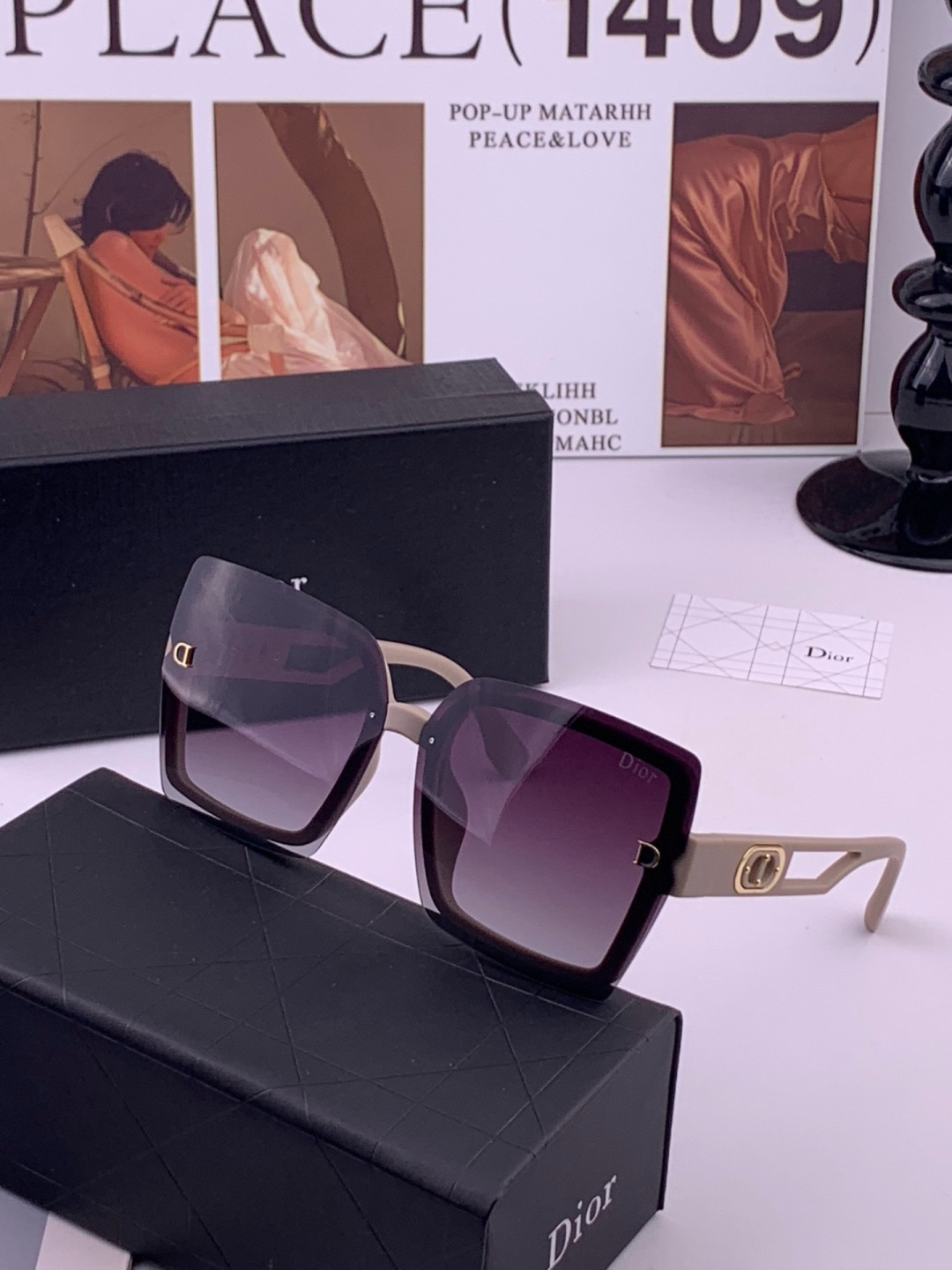 🔺 【DIOR-迪奥】开春新款 潮流爆款 时尚方框偏光太阳镜 高品质 佩戴舒适 网红潮款墨镜 型号：D2