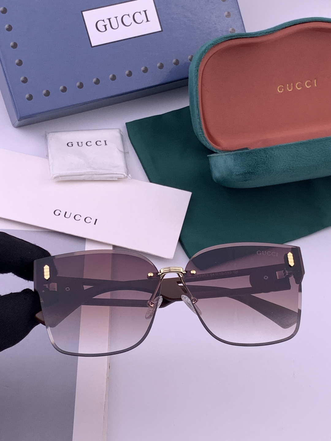 🔺 【GUCCI】开春新款 潮流爆款 时尚方框太阳镜 高品质 佩戴舒适 网红潮款墨镜 型号：G3101