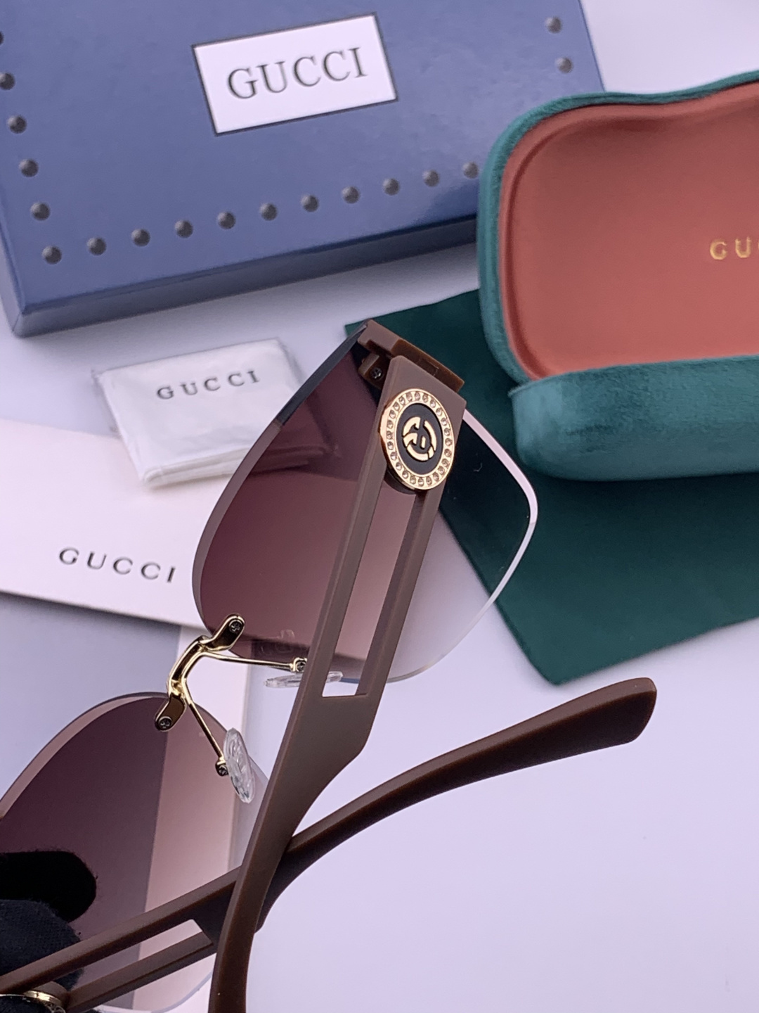 🔺 【GUCCI】开春新款 潮流爆款 时尚方框太阳镜 高品质 佩戴舒适 网红潮款墨镜 型号：G3101