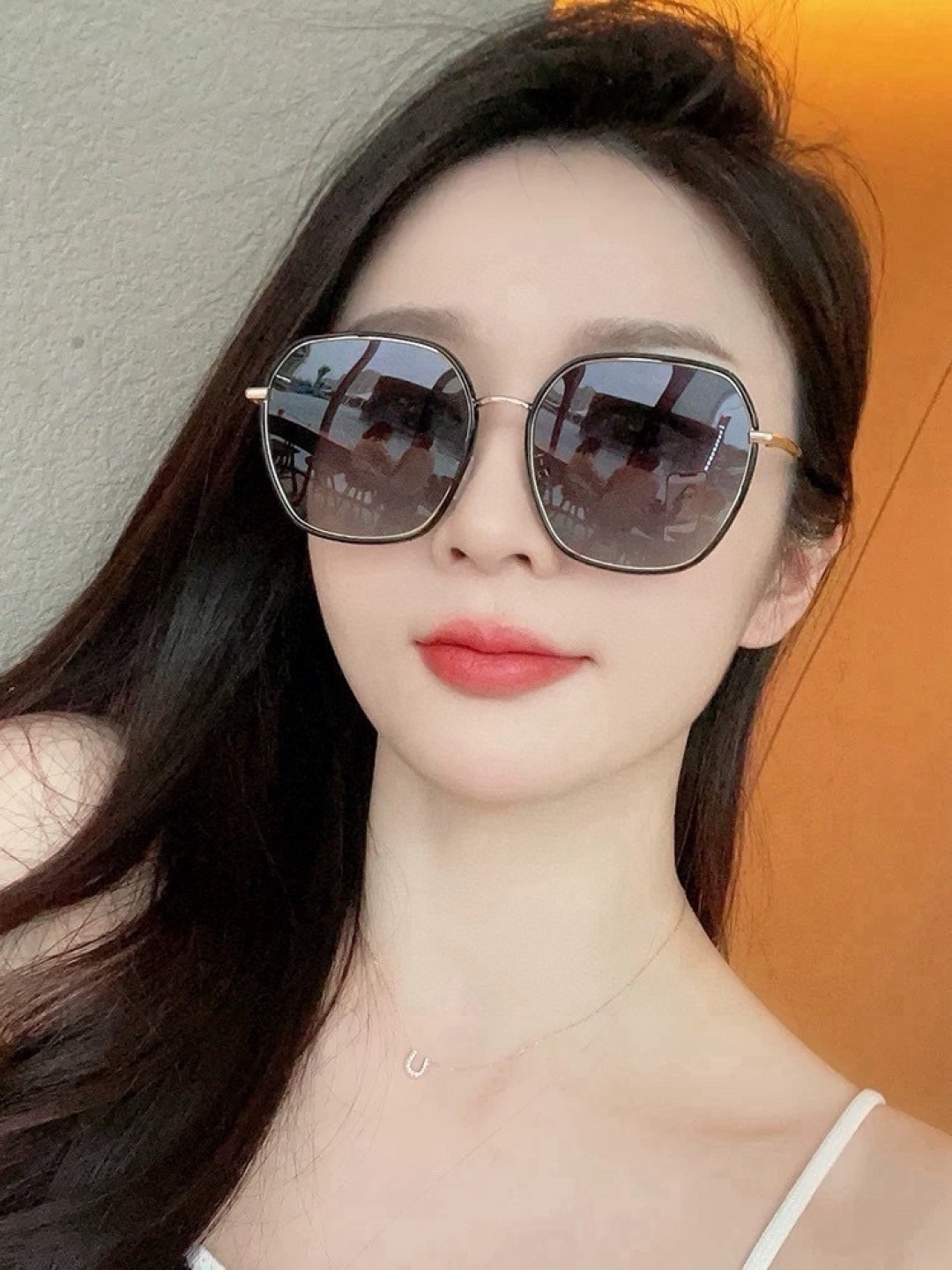 新品CHANEL 香奈儿太阳镜以独特魅力和前卫风格诠释春夏最新眼镜，质感超好佩带舒适 型号：CH9375