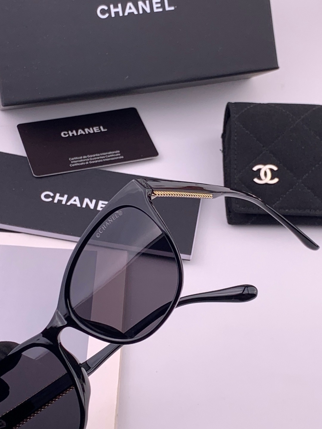 【CHANEL】香奈儿 新款山茶花潮流爆款 时尚圆框高清偏光太阳镜 佩戴舒适 网红潮款墨镜  ♥️♥️型