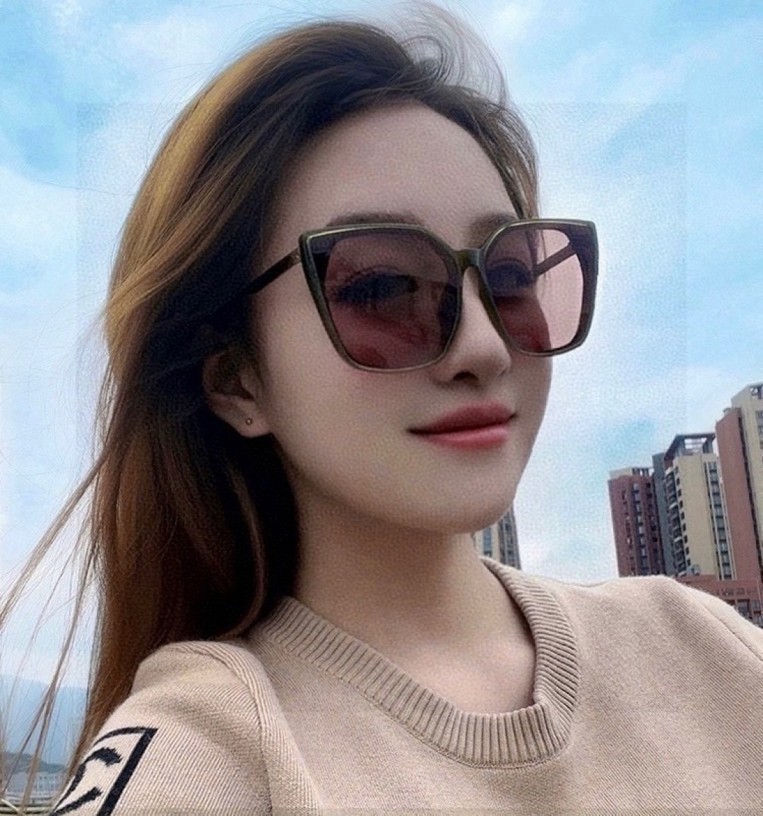 🔺 【GUCCI】开春新款 潮流爆款 时尚方框偏光太阳镜 高品质 佩戴舒适 网红潮款墨镜 女士高清尼龙偏