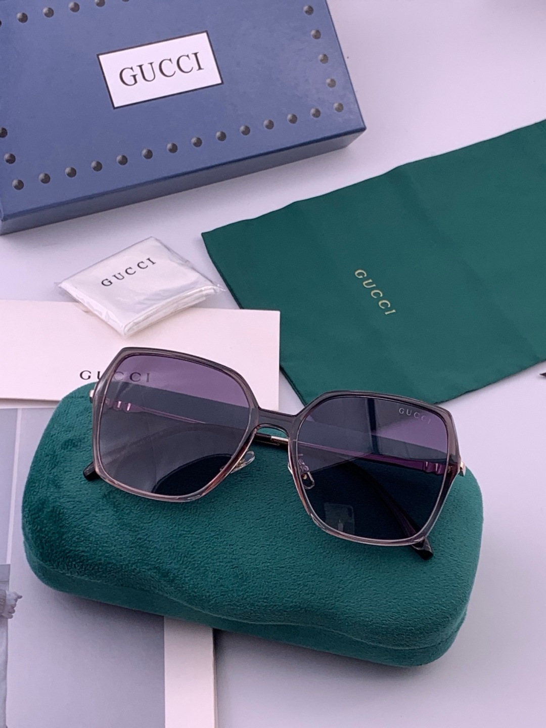 🔺 【GUCCI-偏光太阳镜】开春新款 潮流爆款 时尚圆框偏光太阳镜 高品质 佩戴舒适 网红潮款墨镜 女