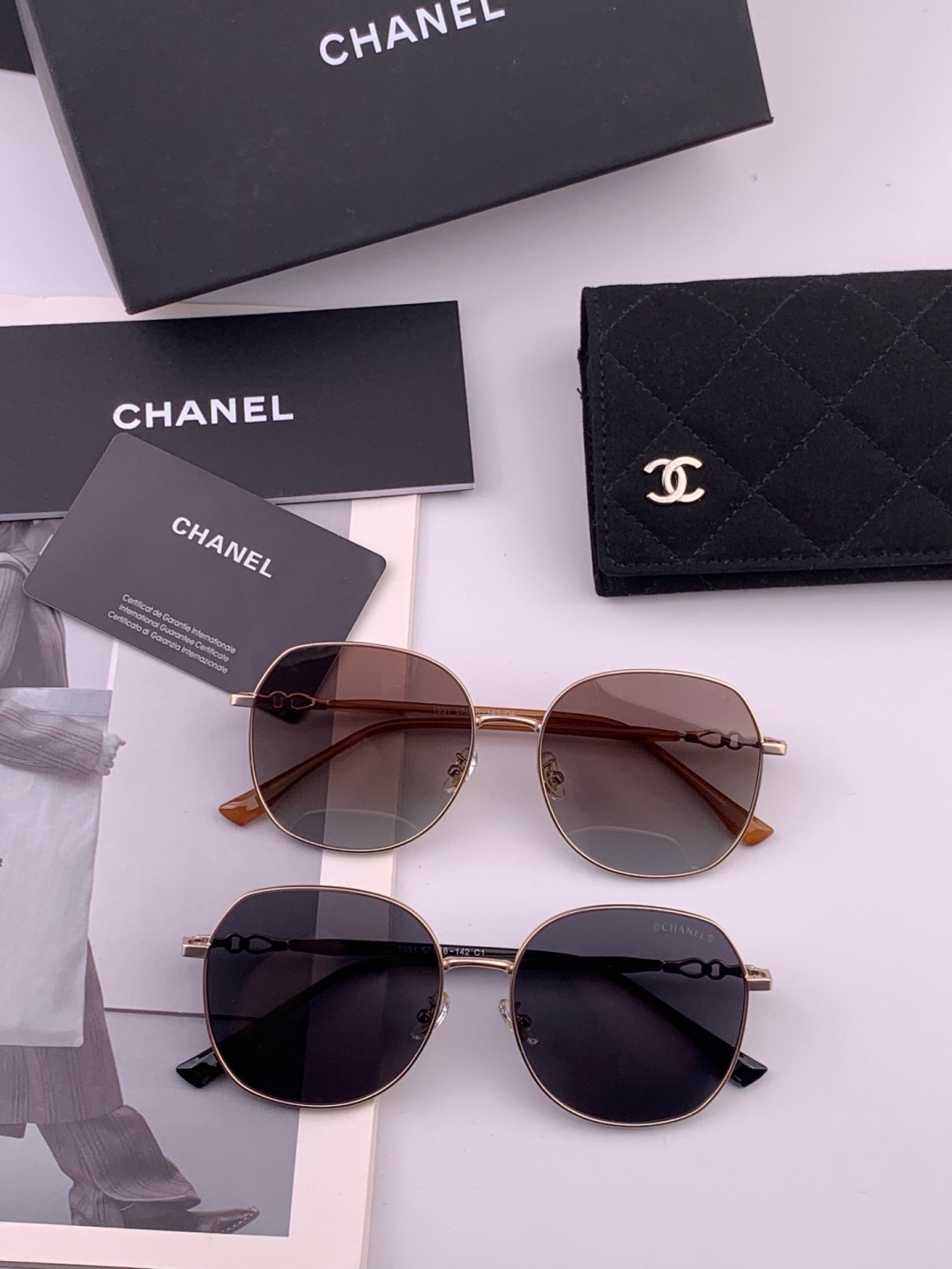 新品CHANEL 香奈儿太阳镜以独特魅力和前卫风格诠释春夏最新眼镜，质感超好佩带舒适 型号：CH1193