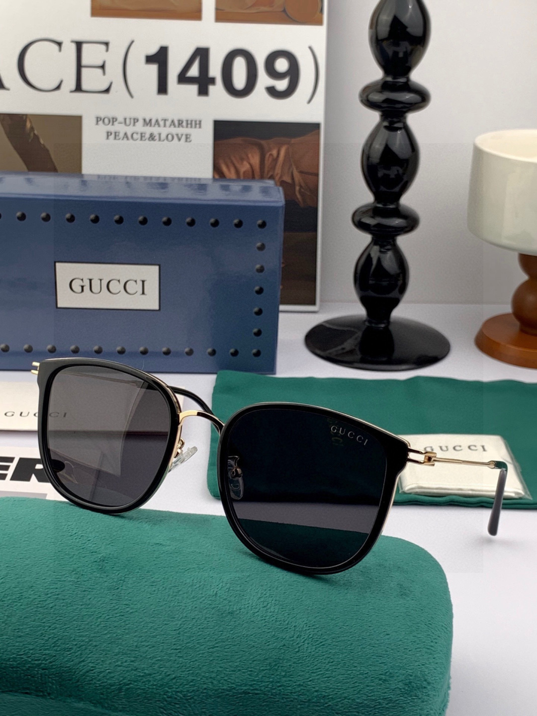 Gucci 。  高品质男女款墨镜   👍 进口宝丽来偏光镜片  。蛤蟆镜 开车钓鱼都可 。百搭显瘦墨镜