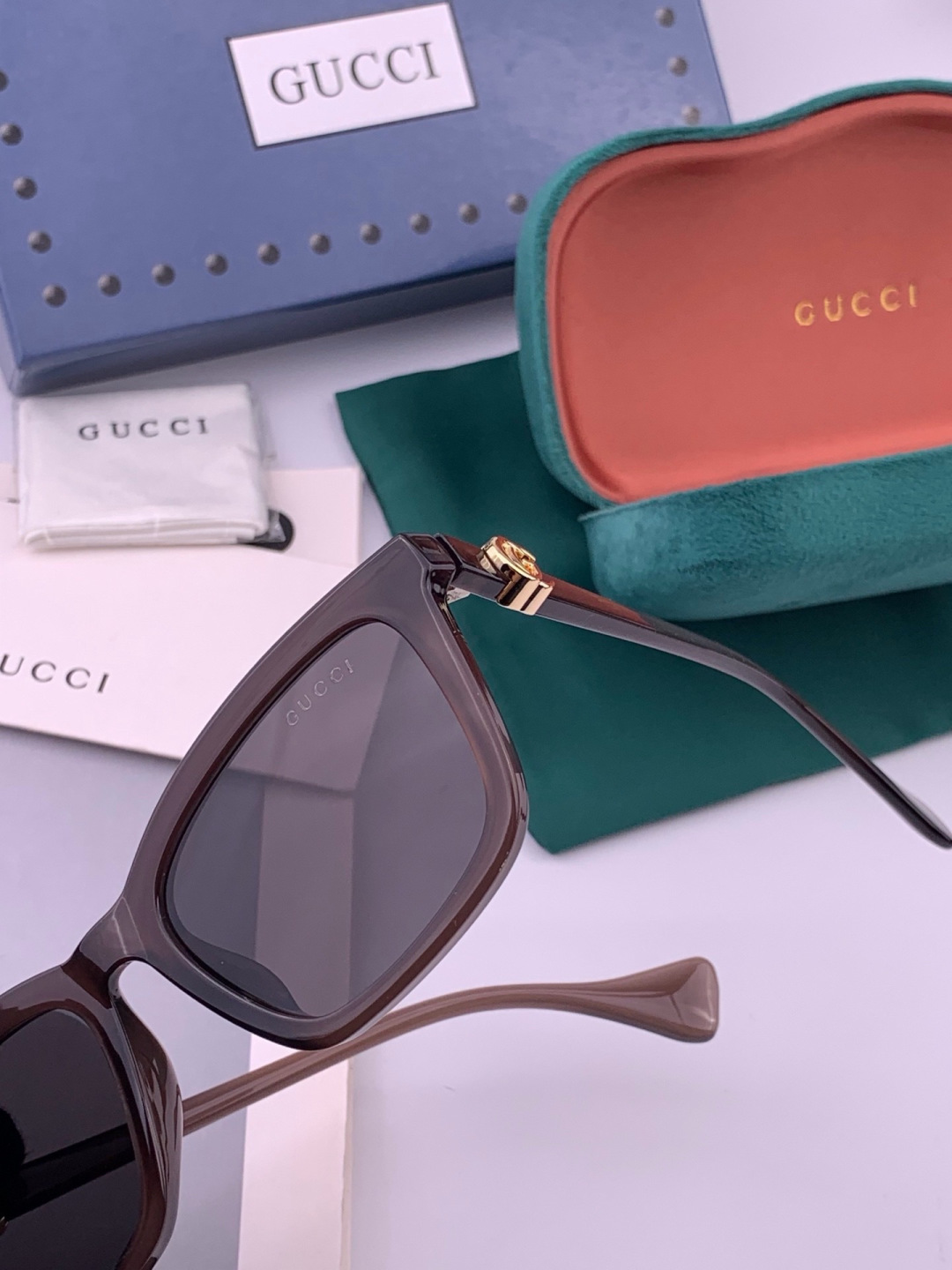 🔺 【GUCCI-偏光太阳镜】开春新款 潮流爆款 时尚方框偏光太阳镜 高品质 佩戴舒适 网红潮款墨镜 女
