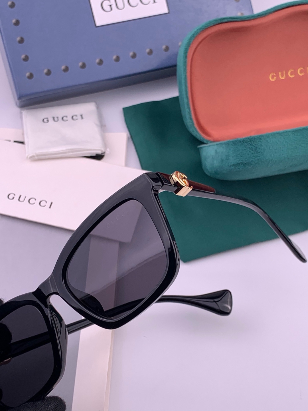 🔺 【GUCCI-偏光太阳镜】开春新款 潮流爆款 时尚方框偏光太阳镜 高品质 佩戴舒适 网红潮款墨镜 女