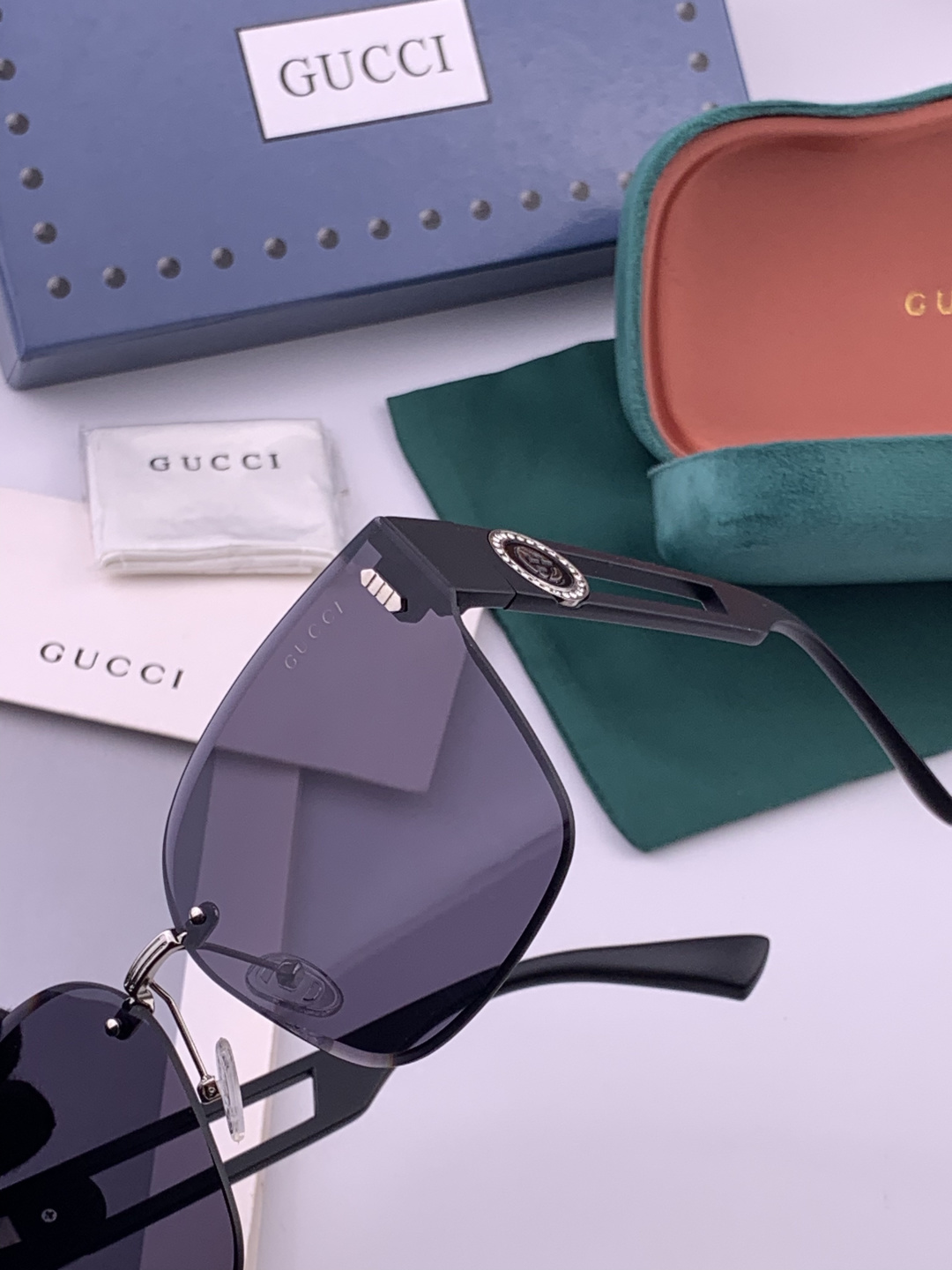 🔺 【GUCCI】开春新款 潮流爆款 时尚方框太阳镜 高品质 佩戴舒适 网红潮款墨镜 型号：G3101
