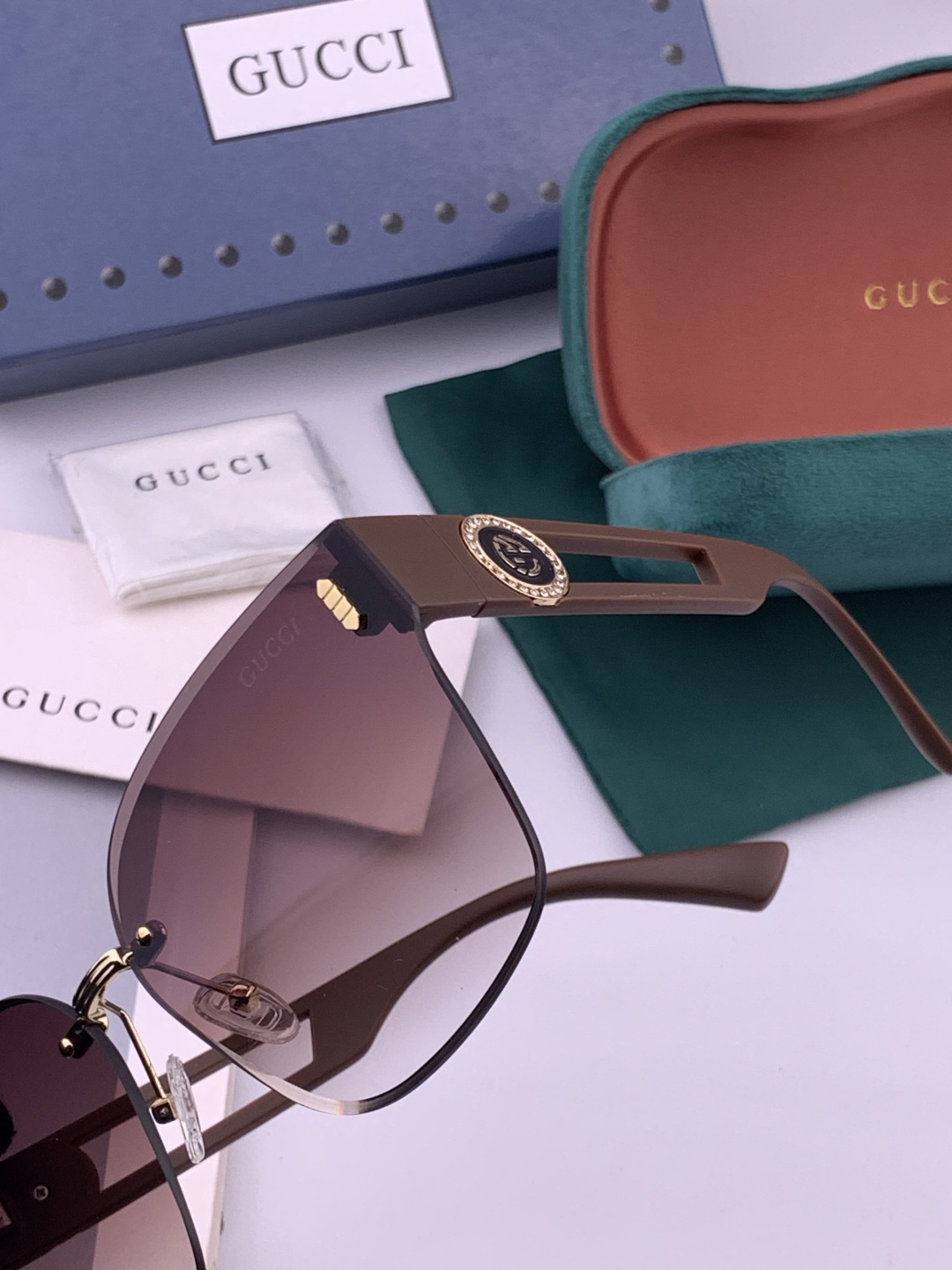 🔺 【GUCCI】开春新款 潮流爆款 时尚方框太阳镜 高品质 佩戴舒适 网红潮款墨镜 型号：G3101