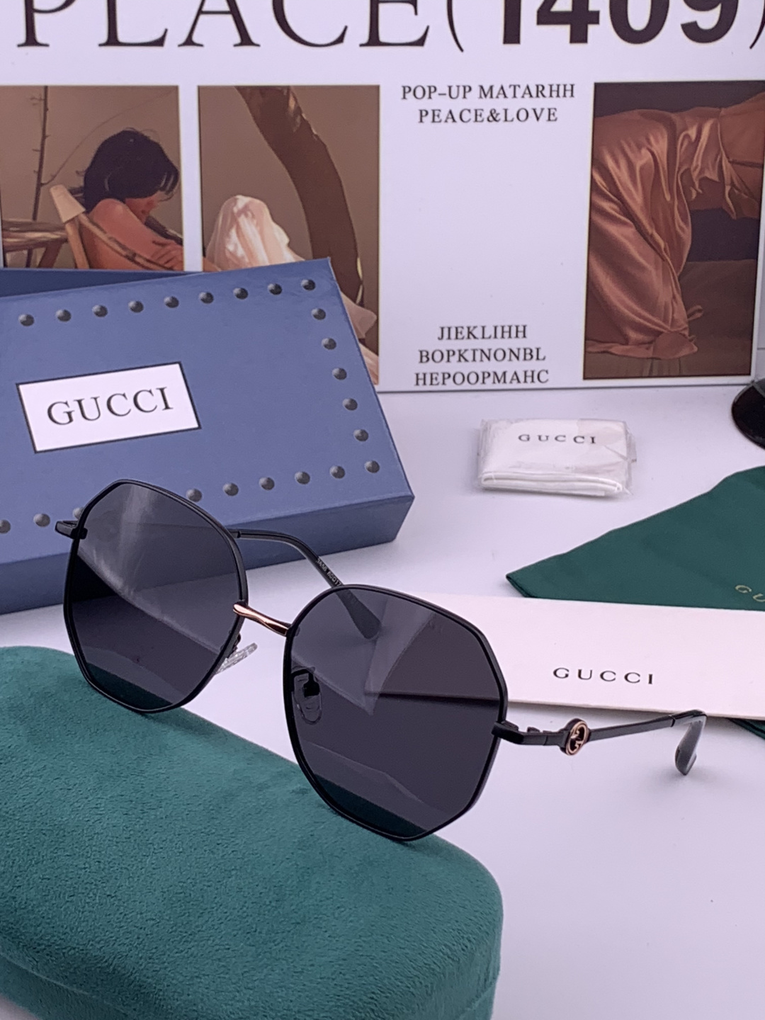 超好看 潮酷【GUCCI】古驰 新款款太阳镜以独特魅力和前卫风格诠释春夏最新眼镜，以方框设计两边经典lo