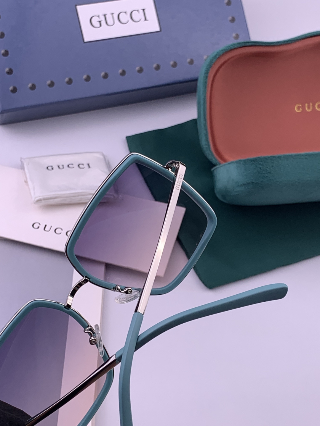 🔺 【GUCCI】开春新款 潮流爆款 时尚方框偏光太阳镜 高品质 佩戴舒适 网红潮款墨镜 女士高清偏光太