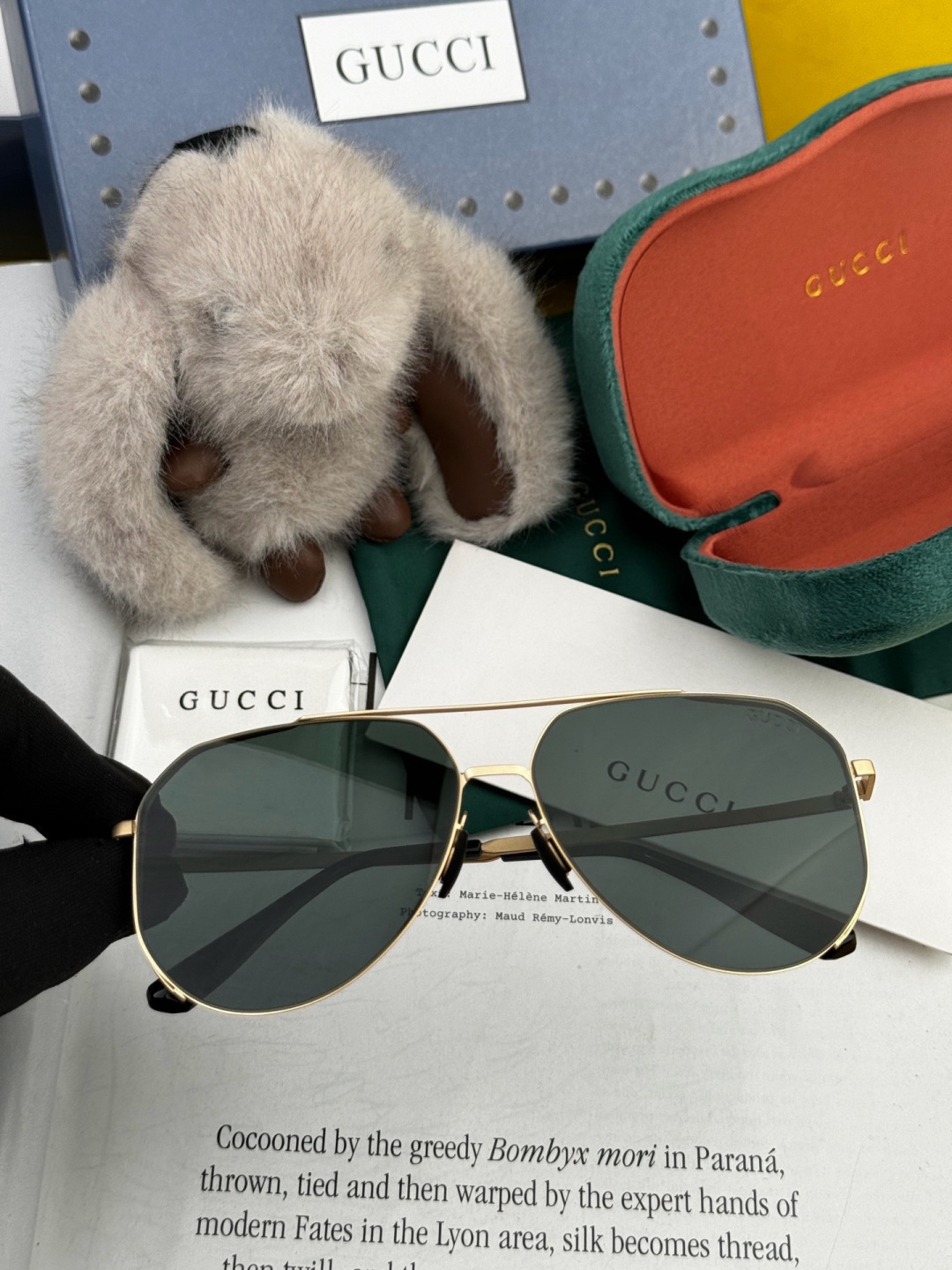 ♦️ GUCCI 新款男女情侣款太阳镜多边形墨镜iP电镀永不褪色 超轻超有弹性整幅眼镜无螺丝重要的是压不