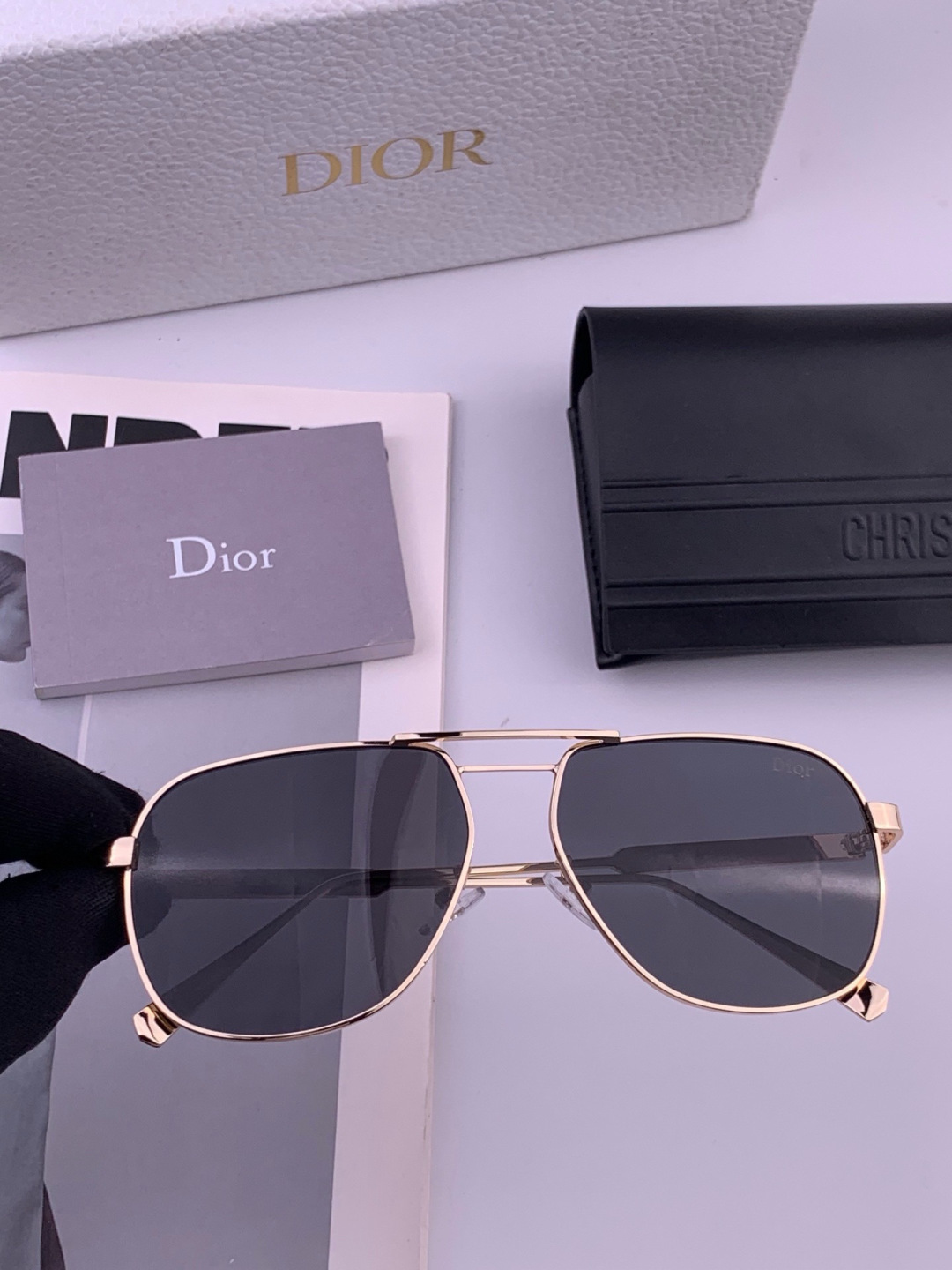DIOR🌋☔️时尚太阳镜顶级奢侈品[强] 高品质[胜利][亲亲]🍦🍨 [得意] 气质非凡😄 🍫🍪女士开车