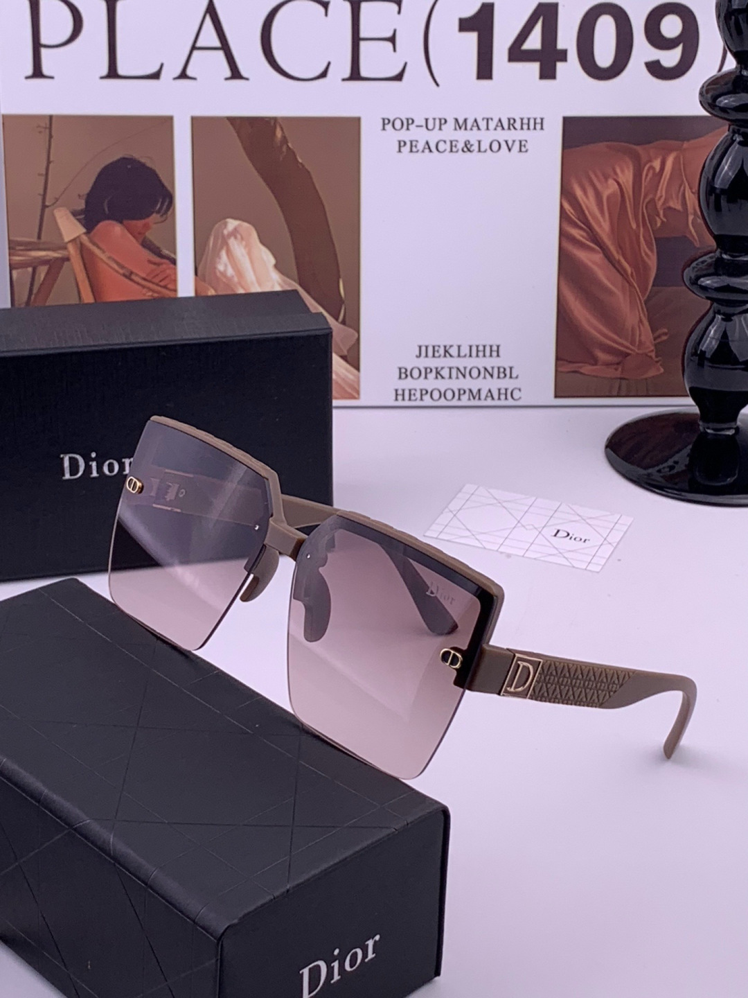🔺 【DIOR-迪奥】开春新款 潮流爆款 时尚方框太阳镜 高品质 佩戴舒适 网红潮款墨镜 型号：D980