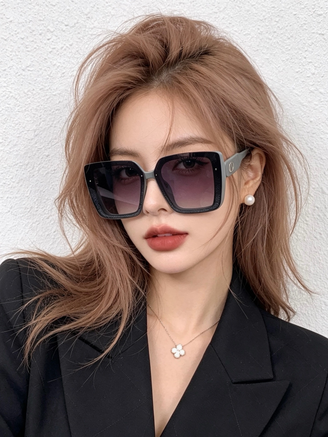 🔺 【DIOR-迪奥】开春新款 潮流爆款 时尚方框偏光太阳镜 高品质 佩戴舒适 网红潮款墨镜 型号：D6