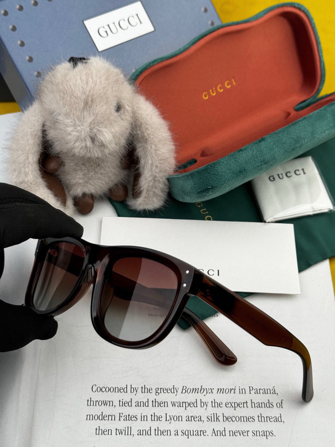 🔺 【GUCCI】开春新款 潮流爆款 时尚方框偏光太阳镜 高品质 佩戴舒适 网红潮款墨镜 型号：G910