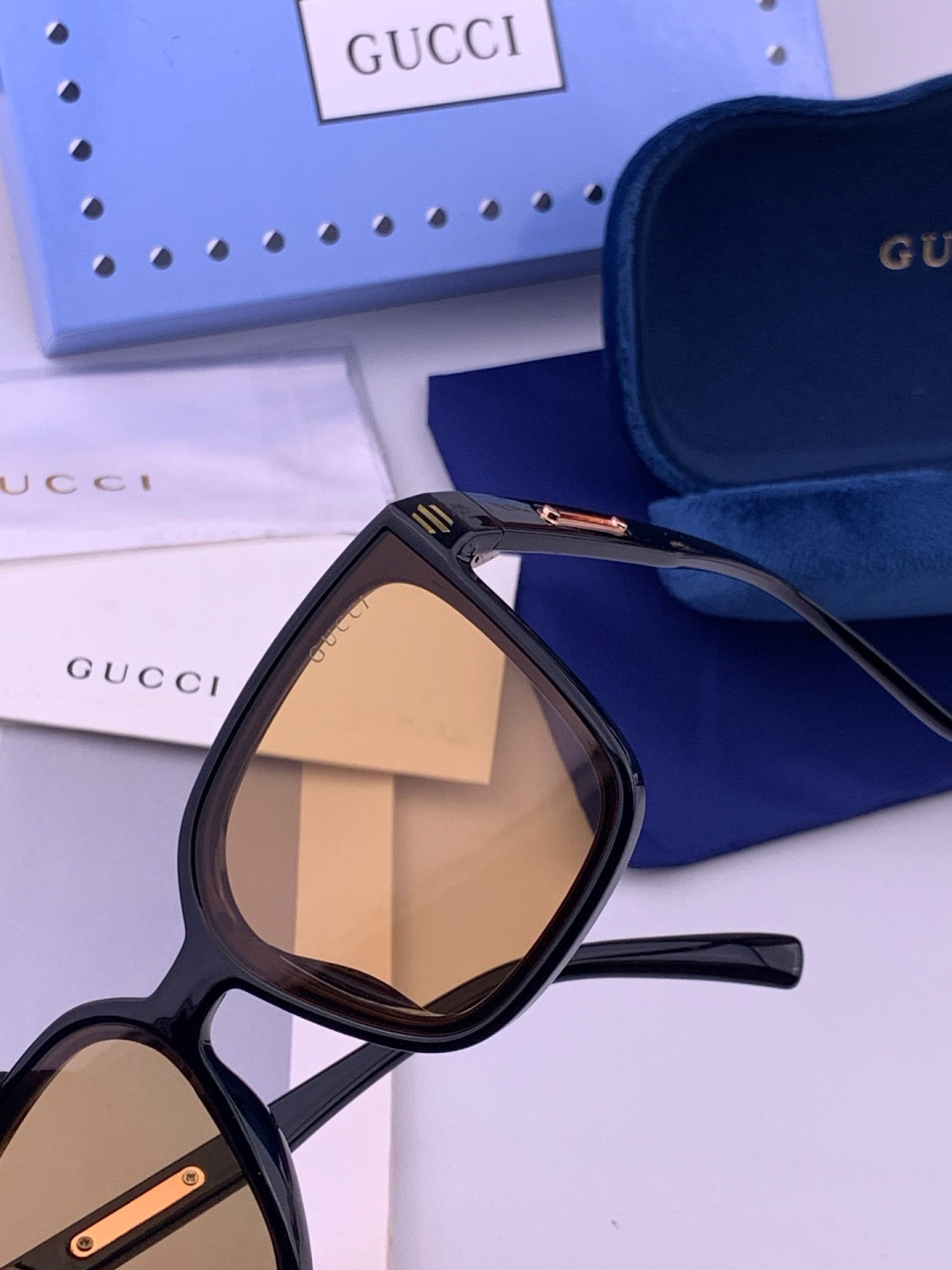 🔺 【GUCCI】开春新款 潮流爆款 时尚方框太阳镜 高品质 佩戴舒适 网红潮款墨镜 型号：G3779