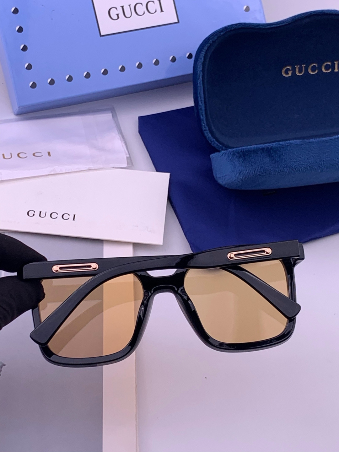 🔺 【GUCCI】开春新款 潮流爆款 时尚方框太阳镜 高品质 佩戴舒适 网红潮款墨镜 型号：G3779