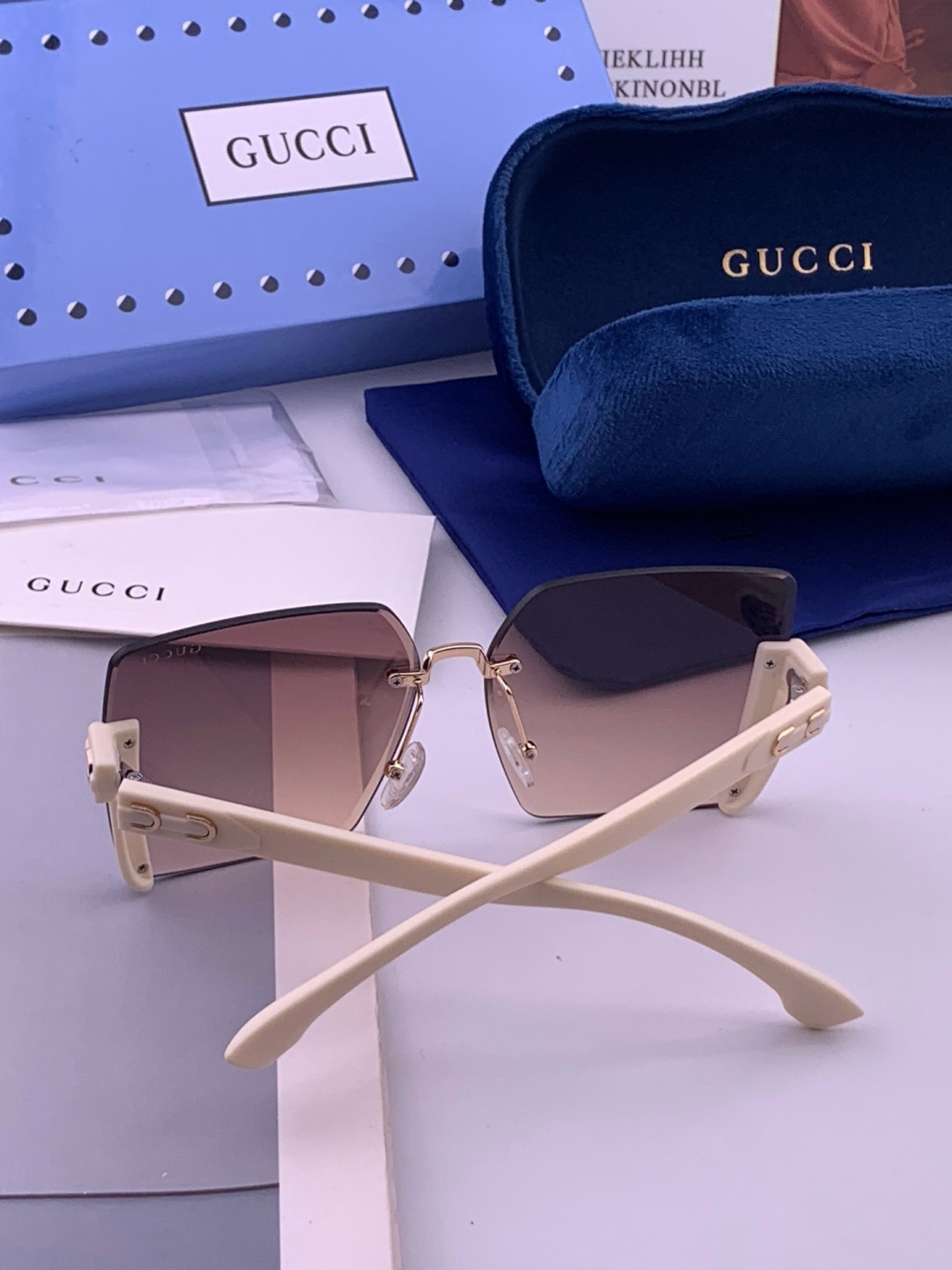 🔺 【GUCCI】开春新款 潮流爆款 时尚方框太阳镜 高品质 佩戴舒适 网红潮款墨镜 型号：G3365