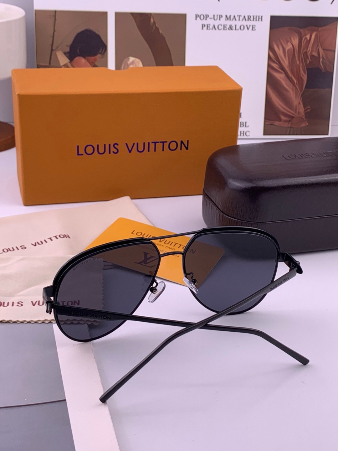 LV🔥高品质男女款”太阳镜🔥蛤蟆镜 开车钓鱼都可🔥百搭显瘦墨镜韩版男士飞行员大框司机开车防紫外线太阳镜，型号：L0174