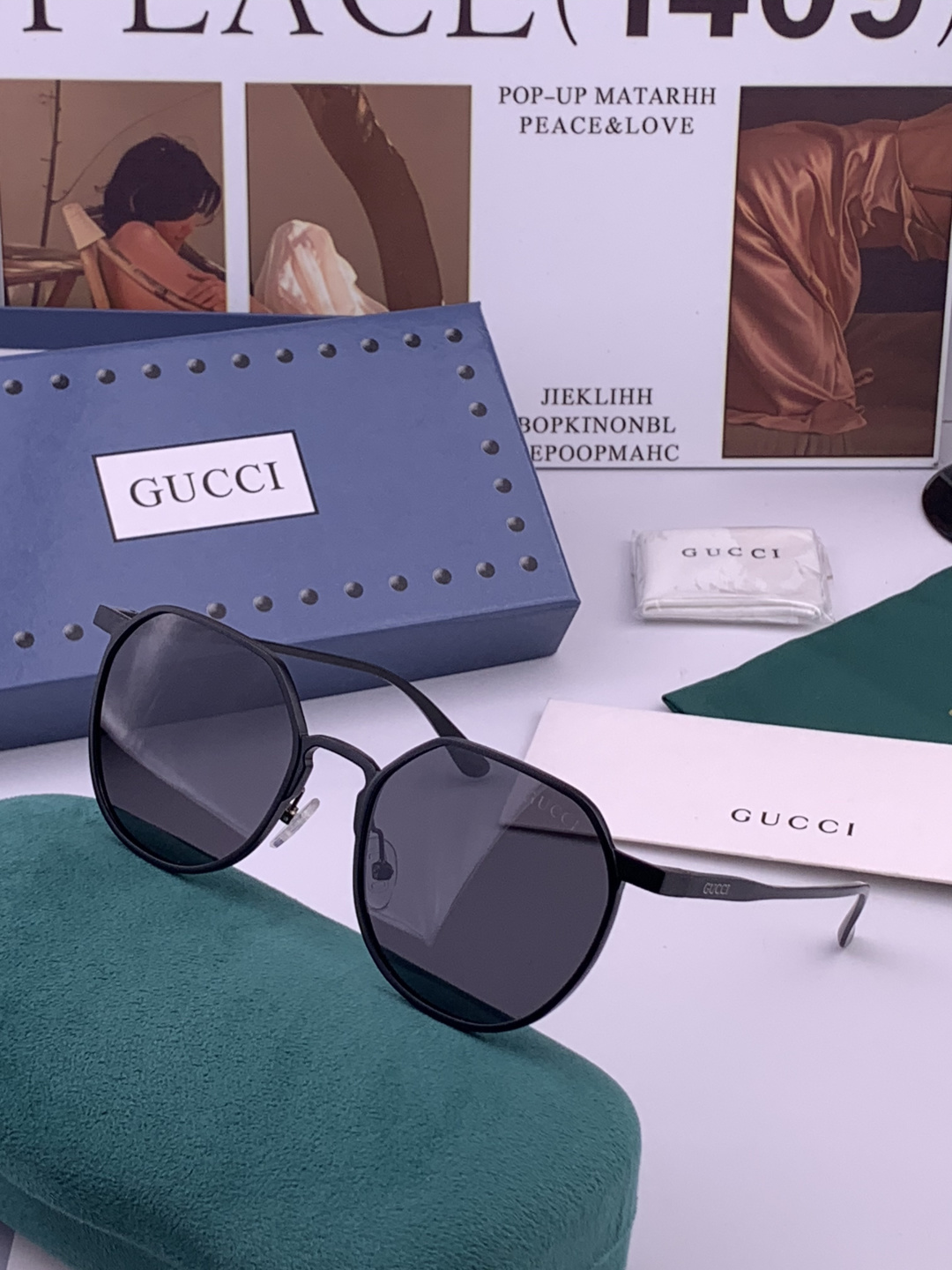 GUCCI-新款情侣款偏光太阳镜、完美品质，独特设计 高品质  高档哑色男仕太阳镜 铝镁材质的镜架超轻还防汗腐蚀〽️ 适