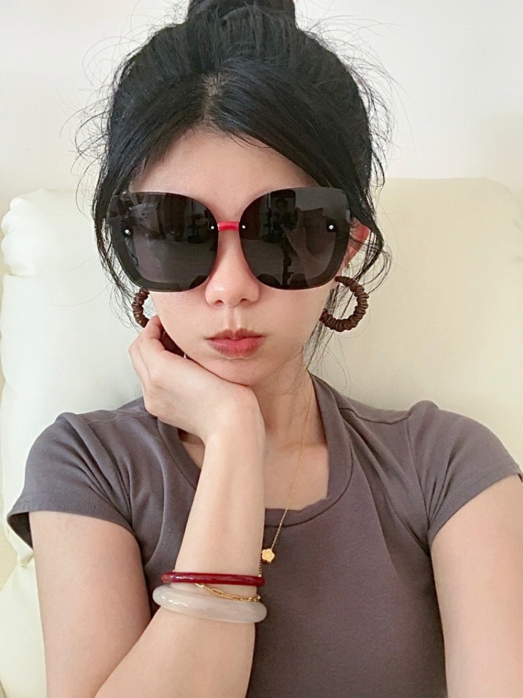NO:947779,CHANEL Chanel New Spring Style Fashionable Round Frame Sunglasses High Quality Comfortable to Wear Internet Celebrity Trendy Sunglasses Model X062 Glasses Sunglasses Sunglasses, Glasses, Chanel, Chanel19860909CHANEL香奈儿 开春新款 潮爆流款 时尚圆框太阳镜 高品质 佩戴舒适 网红潮墨款镜 型号X062眼镜墨镜太阳镜,眼镜,chanel,chanel,glasses