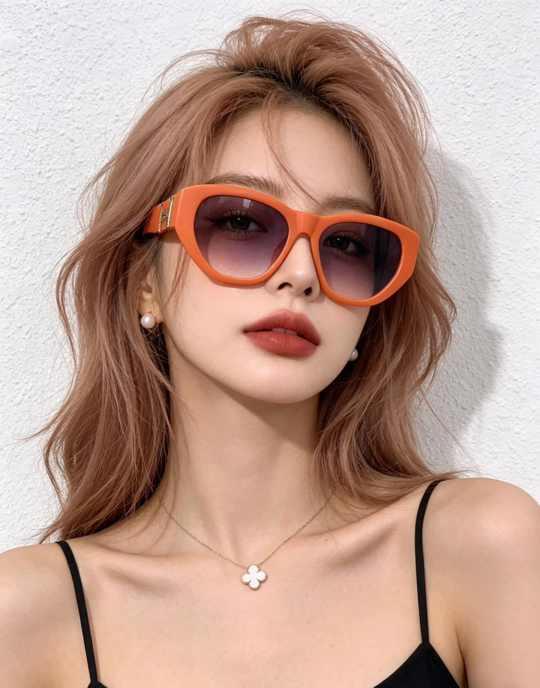 NO:947907,HERMES Hermès new spring new original shipment Internet celebrity super popular classic luxury global style [strong] [cool] [kiss] fashionable square frame sunglasses [satisfied] extraordinary temperament classic one-piece large frame style sunglasses [basketball] top quality luxury logo genuine high quality model H37005 glasses, sunglasses, sunglasses, glasses, hermes, hermes19860909HERMES 爱马仕 开春新款原版出货 网红超爆款经典奢华全球风[强][酷][亲亲] 时尚方框太阳镜[得意] 气质非凡 经典连体大框款式太阳眼镜[篮球] 顶级品质 奢华logo 正版高质量 型号H37005眼镜墨镜太阳镜,眼镜,hermes,hermes,glasses