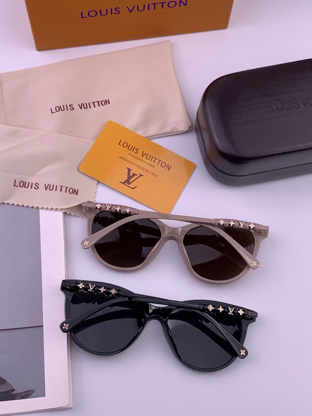 LV glasses LV Men's L3785 — photo 8