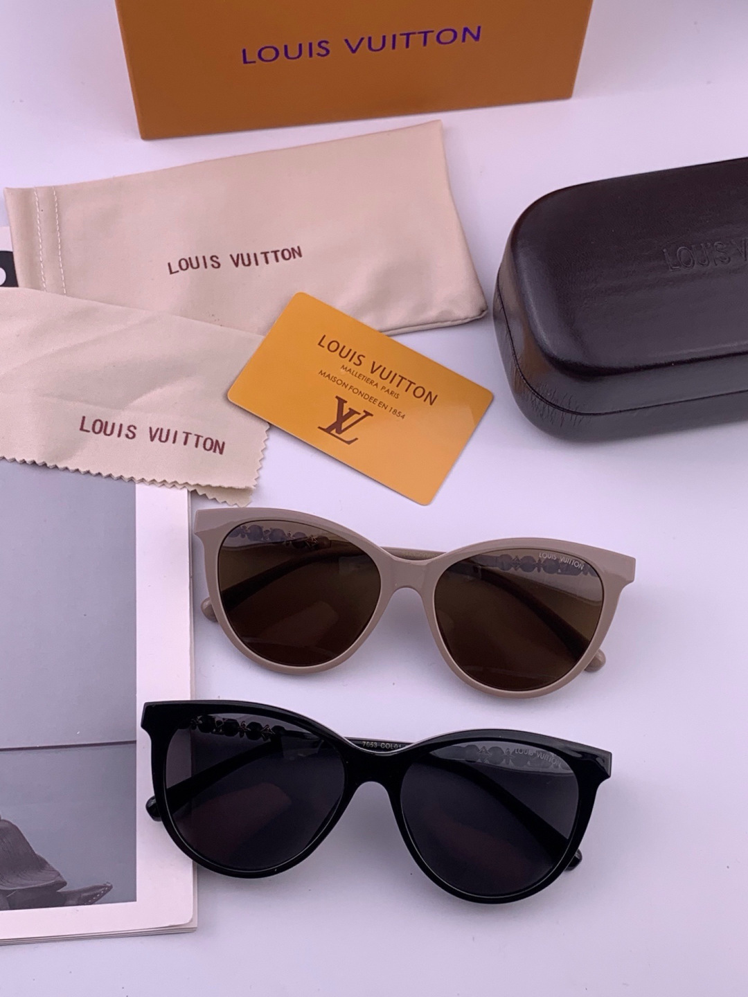 LV glasses LV Men's L3785 — photo 9