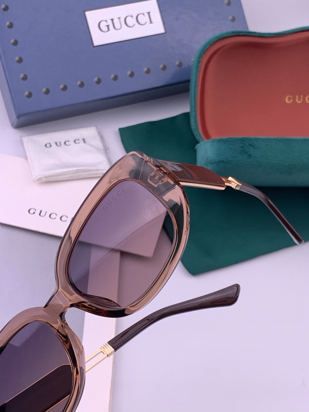 🔺 【GUCCI】开春新款 潮流爆款 时尚方框偏光太阳镜 高品质 佩戴舒适 网红潮款墨镜 女士高清尼龙偏光太阳镜🕶️ 🎉