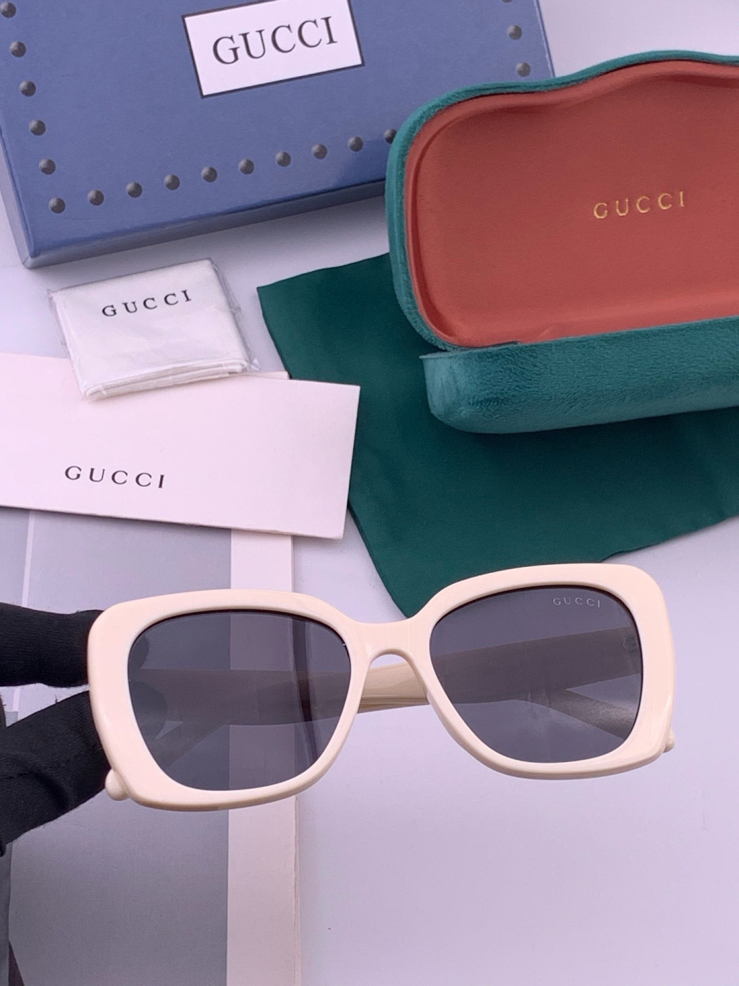 🔺GUCCI🔻古驰 GG圆框太阳镜 完美品质 🎓独特设计  适合各种脸型 亮相时装周 超时尚百搭 实物精致  情侣款 男