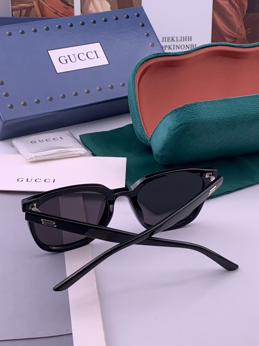 🔺 【GUCCI】开春新款 潮流爆款 时尚方框偏光太阳镜 高品质 佩戴舒适 网红潮款墨镜 女士高清尼龙偏光太阳镜🕶️ 🎉