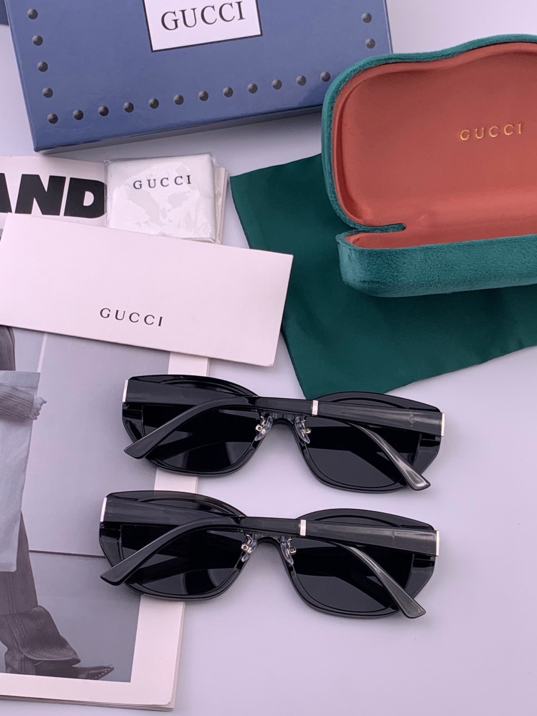 GUCCI  新款偏光太眼镜，情侣款时尚方框太阳镜佩戴舒适网红潮流款墨镜，大气女人范儿，大脸小脸都好看 ！型号：G799