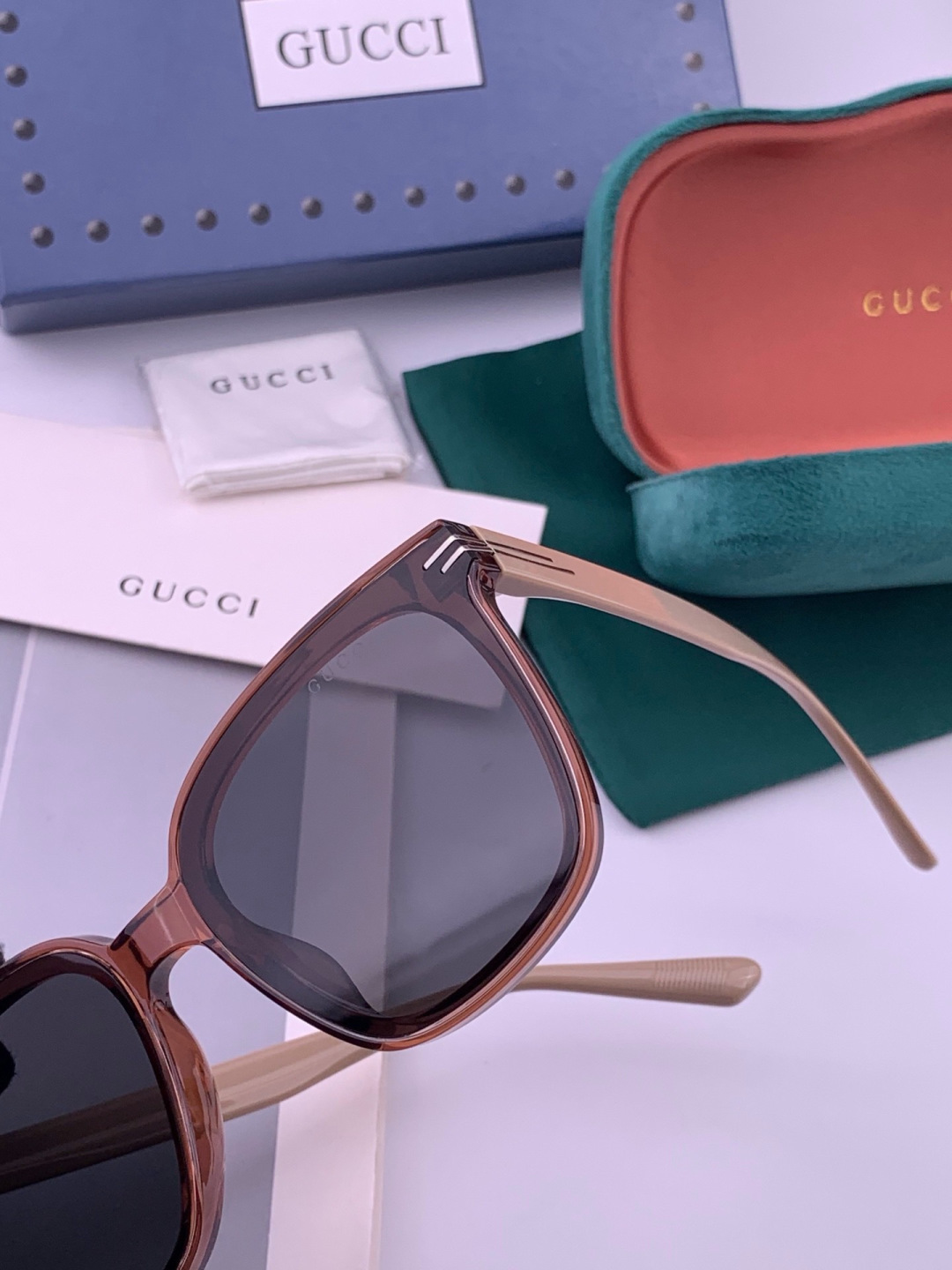 🔺GUCCI🔻古驰 GG圆框太阳镜 完美品质 🎓独特设计  适合各种脸型 亮相时装周 超时尚百搭 实物精致  情侣款 男