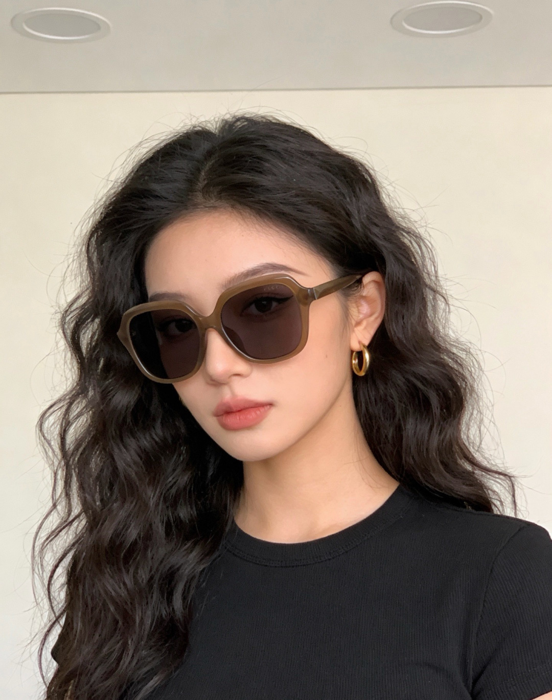 🔺 【GUCCI】开春新款 潮流爆款 时尚方框偏光太阳镜 高品质 佩戴舒适 网红潮款墨镜 女士高清尼龙偏光太阳镜🕶️ 🎉