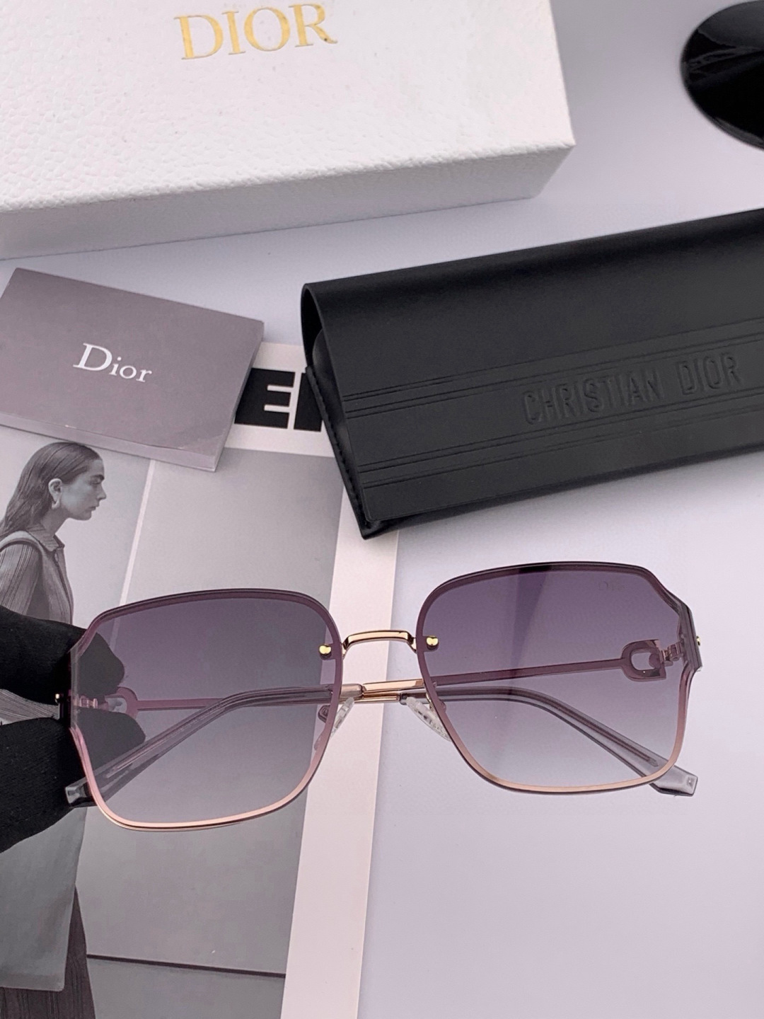 DIOR🌋☔️时尚无框太阳镜镜片 顶级奢侈品[强] 高品质[胜利][亲亲]🍦🍨 [得意] 气质非凡😄 🍫🍪女士开车墨镜[