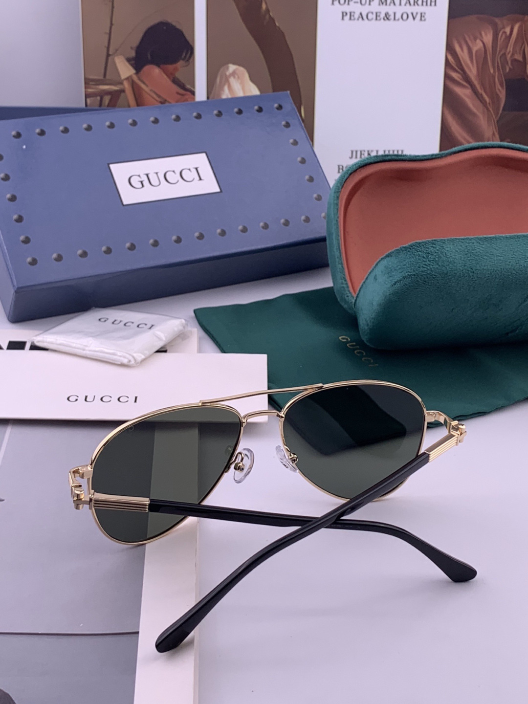 Gucci 。  高品质男女款墨镜   👍 进口宝丽来偏光镜片  。蛤蟆镜 开车钓鱼都可 。百搭显瘦墨镜韩版男士飞行员大