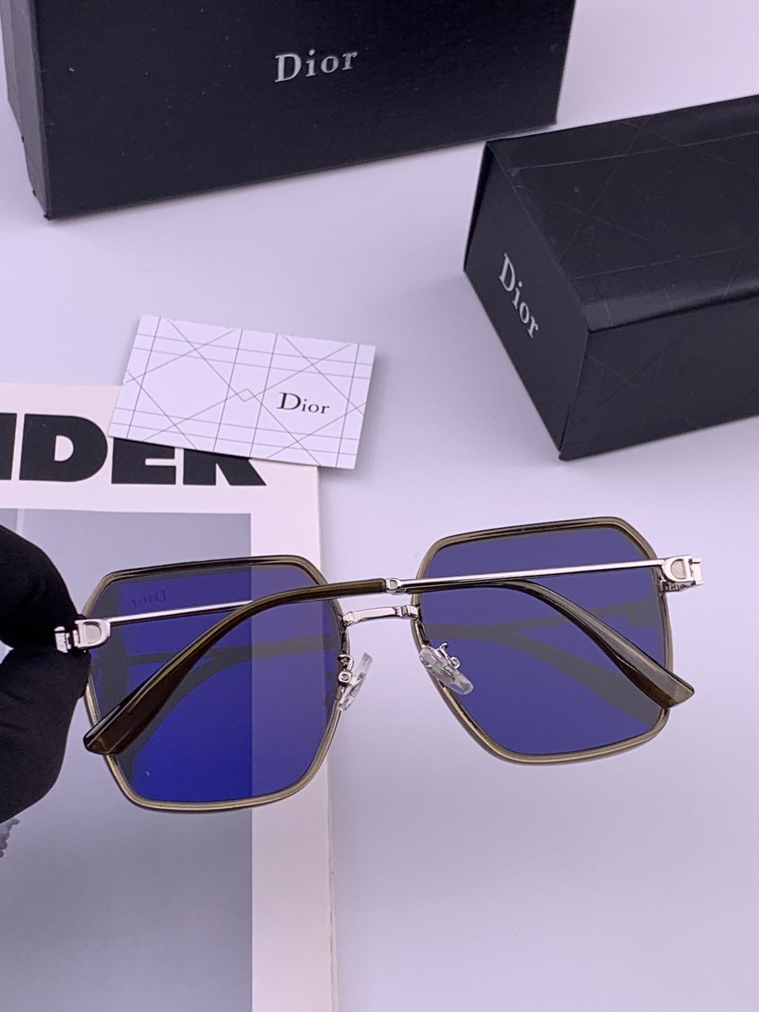 🔺 【DIOR-迪奥】开春新款 潮流爆款 时尚尼龙偏光太阳镜 高品质 佩戴舒适 网红潮款墨镜 型号：D7635